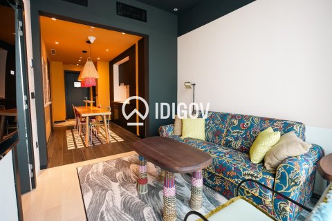 Lägenhet till försäljning i Business Bay, Dubai, UAE 2 sovrum, 74.51 kvm Nr. 735444 - fotografi 2