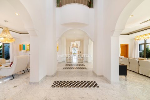 Villa Palm Jumeirah, Dubaijā, AAE 5 istabas, 1245 m2 Nr. 663822 - attēls 11