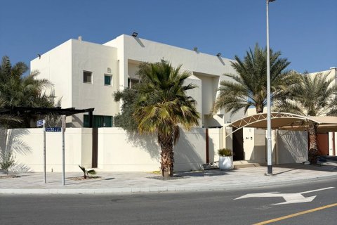 Vilă în Al Barsha, Dubai, EAU 4 dormitoare, 910.45 mp.  №748950