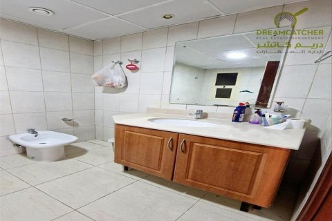 شقة للبيع في Al Hamra Village، رأس الخيمة، الإمارات العربية المتحدة 2 غرفة نوم ، 210 متر مربع ، رقم 512560 - صورة 15