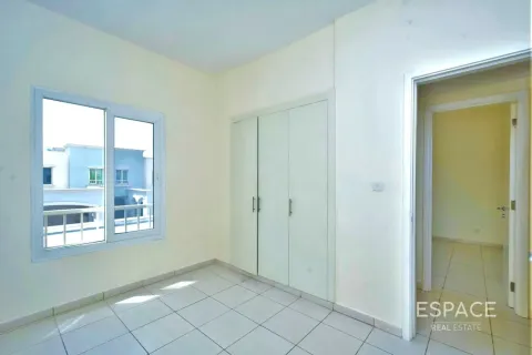 The Springs, Dubai, UAE의 판매용 빌라 침실 3개, 209제곱미터 번호 649810 - 사진 8