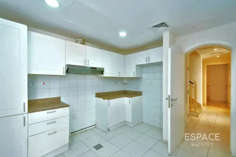 The Springs, Dubai, UAE의 판매용 빌라 침실 3개, 209제곱미터 번호 649810 - 사진 4