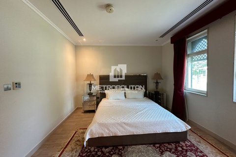 ویلا برای اجاره در Jumeirah Park، Dubai، امارات متحده عربی 4 خوابه ، 403 متر مربع ، شماره 664527 - تصویر 17