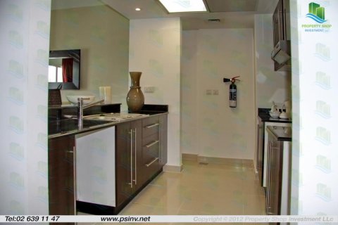 Apartamento en venta en Al Reef, Abu Dhabi, EAU 2 dormitorios, 120 m2 № 731772 - foto 2