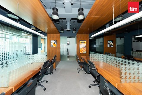 Oficina en venta en Business Bay, Dubai, EAU 145.4 m2 № 752056 - foto 7