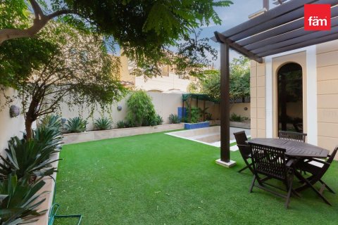 Māja Dubaijā, AAE 4 istabas, 303.7 m2 Nr. 661595 - attēls 17