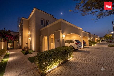Vila u gradu Dubai, UAE 3 spavaće sobe, 254.1 m2 Br. 740474 - Slika 17