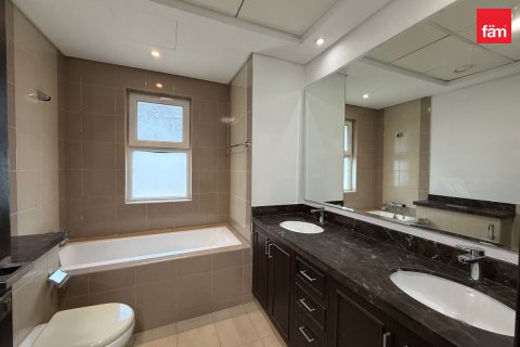 Vila u gradu Dubai, UAE 3 spavaće sobe, 254.1 m2 Br. 740474 - Slika 14