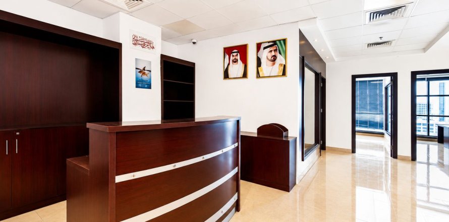 Bureau à Business Bay, Dubai, EAU: 110.7 m2 № 740472