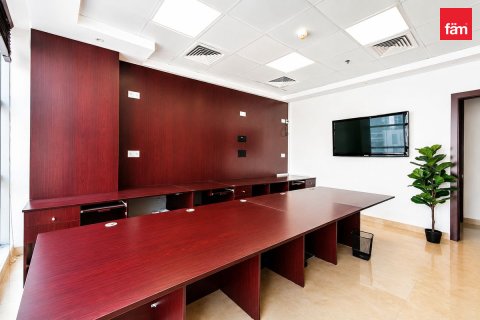Bureau à louer à Business Bay, Dubai, EAU 110.7 m2 № 740472 - photo 4