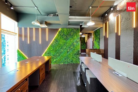 Business Bay, Dubai, UAE의 임대용 사무실 55제곱미터 번호 740471 - 사진 4
