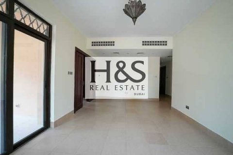 Apartament në Downtown Dubai (Downtown Burj Dubai), Emiratet e Bashkuara Arabe 1 dhomë gjumi, 79 m2. № 642197 - Foto 12