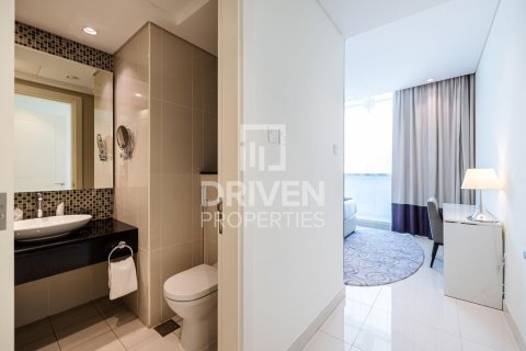 Huoneisto Downtown Dubai (Downtown Burj Dubai), Dubai, Arabiemiraatit 2 makuuhuonetta, 122.63 m2 № 746306 - kuva 16