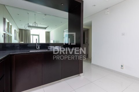 Huoneisto Downtown Dubai (Downtown Burj Dubai), Dubai, Arabiemiraatit 2 makuuhuonetta, 122.63 m2 № 746306 - kuva 10