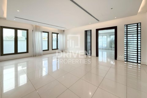 Villa til leie i Palm Jumeirah, Dubai, Emiratene 6 soverom, 1245.37 kvm Nr. 757019 - Foto 6