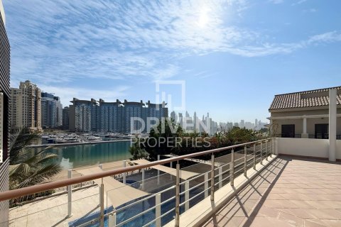 Villa til leie i Palm Jumeirah, Dubai, Emiratene 6 soverom, 1245.37 kvm Nr. 757019 - Foto 2