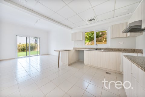 Vilë në Meadows, Dubai, Emiratet e Bashkuara Arabe 5 dhoma gjumi, 342.53 m2. № 739194 - Foto 5