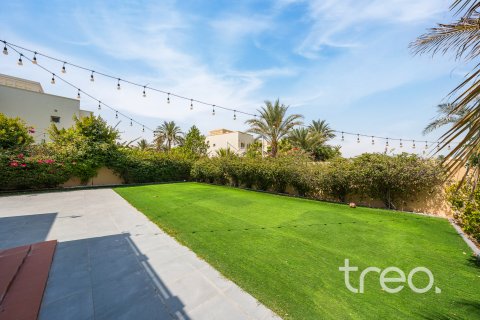 Vilë në Meadows, Dubai, Emiratet e Bashkuara Arabe 5 dhoma gjumi, 342.53 m2. № 739194 - Foto 18