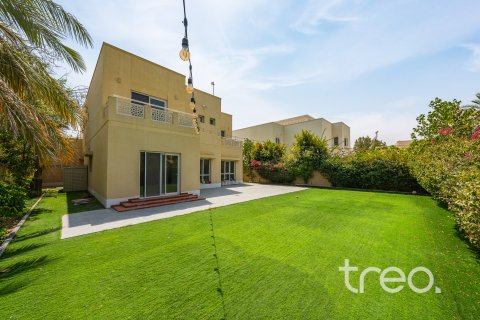 Vilë në Meadows, Dubai, Emiratet e Bashkuara Arabe 5 dhoma gjumi, 342.53 m2. № 739194 - Foto 19