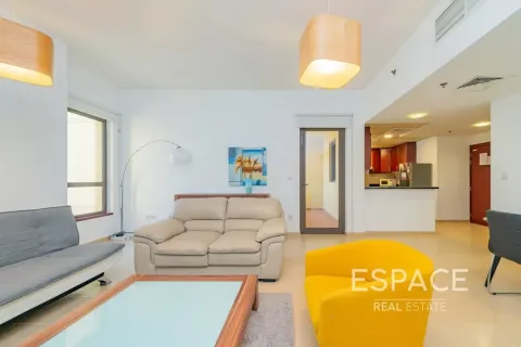 Huoneisto Jumeirah Beach Residence, Dubai, Arabiemiraatit 1 makuuhuone, 111 m2 № 738316 - kuva 5