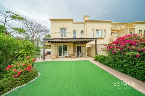 Villa asukohaga The Springs, Dubai, AÜE: 3 magamistoaga, 209 m² Nr 738313