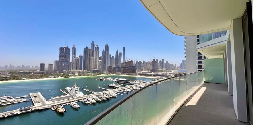 דירה ב Dubai Harbour, Dubai, איחוד האמירויות 2 חדרי שינה, 120 מ"ר מספר 715654