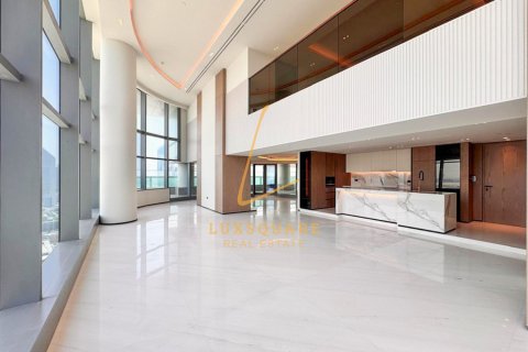 Střešní byt v Dubai, SAE 3 ložnice, 814 m² Č.: 753910