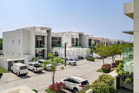 阿联酋 Dubai Mohammed Bin Rashid City 待租 : 4 卧, 725.94 平方米 , 编号756911 - 照片 20