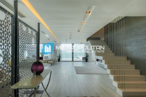 Vila di Nurai Island, Abu Dhabi, UEA 4 kamar tidur, 930 m2 nomor 630847 - foto 11