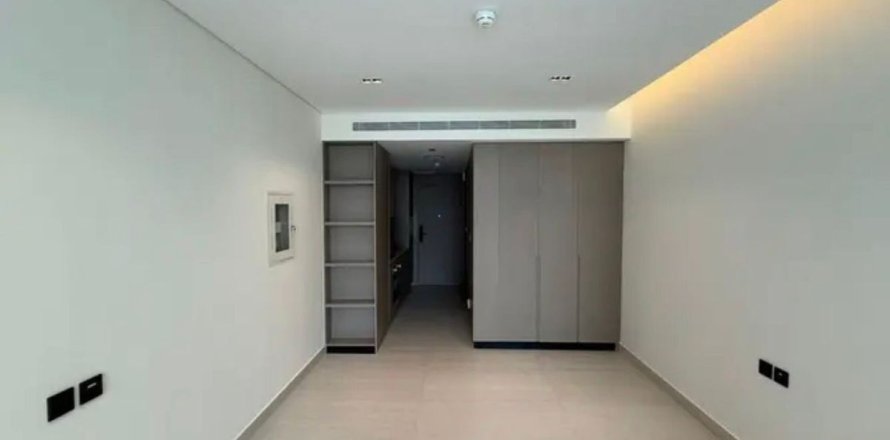 Apartment in Arjan, Dubai, UAE 39.9 sq.m. № 763085