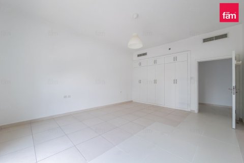 Appartement te huur in Dubai Marina, Dubai, VAE 3 slaapkamers, 259.1 vr.m., nr 751416 - foto 17