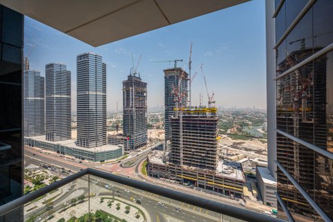 Apartmen di Jumeirah Lake Towers, Dubai, UAE 2 bilik tidur, 82.59 meter persegi № 764368 - foto 11