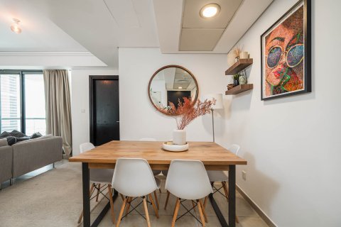 Apartmen di Jumeirah Lake Towers, Dubai, UAE 2 bilik tidur, 82.59 meter persegi № 764368 - foto 3