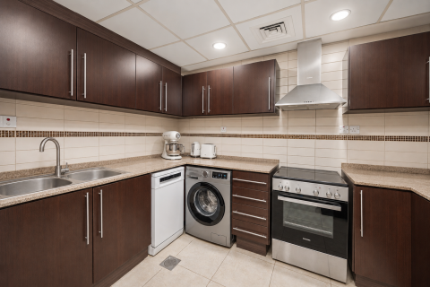 Apartmen di Jumeirah Lake Towers, Dubai, UAE 2 bilik tidur, 82.59 meter persegi № 764368 - foto 6