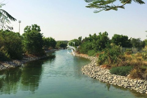 Kaupunkipientalo Jebel Ali, Dubai, Arabiemiraatit 4 makuuhuonetta, 200 m2 № 736742 - kuva 13