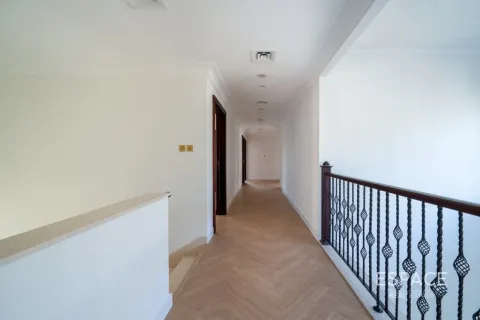 Vila v Palm Jumeirah, Dubai, SAE 4 spálne, 465 m2 č. 738474 - Fotografia 7