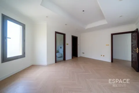 Vila v Palm Jumeirah, Dubai, SAE 4 spálne, 465 m2 č. 738474 - Fotografia 9