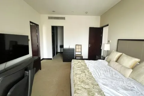 Appartamento in affitto a Dubai Marina, Dubai, EAU 3 camere da letto, 173 mq. № 738476 - foto 6