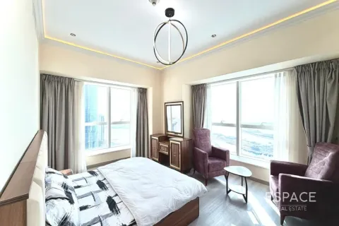 Apartmen di Dubai Marina, Dubai, UAE 4 bilik tidur, 298 meter persegi № 738478 - foto 15