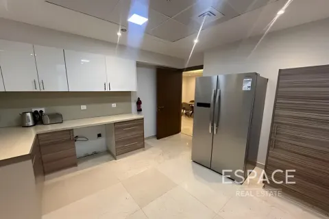 Apartament në Dubai Marina, Emiratet e Bashkuara Arabe 3 dhoma gjumi, 212 m2. № 738475 - Foto 6