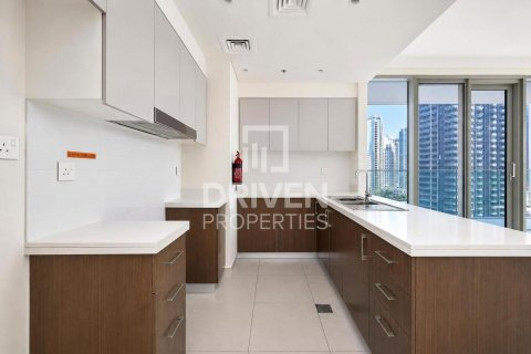 Apartment in Downtown Dubai (Downtown Burj Dubai), Dubai, UAE 3 bedrooms, 147.44 sq.m. № 765177 - photo 16