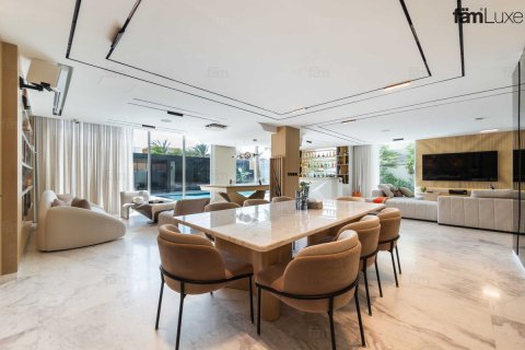 Villa Dubaijā, AAE 4 istabas, 668.2 m2 Nr. 757789 - attēls 22