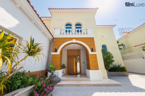 Villa Dubaijā, AAE 4 istabas, 668.2 m2 Nr. 757789 - attēls 21