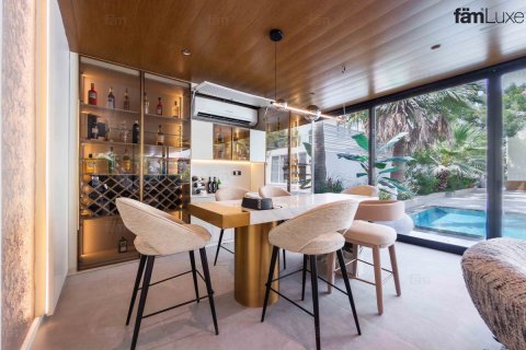 Villa Dubaijā, AAE 4 istabas, 668.2 m2 Nr. 757789 - attēls 7