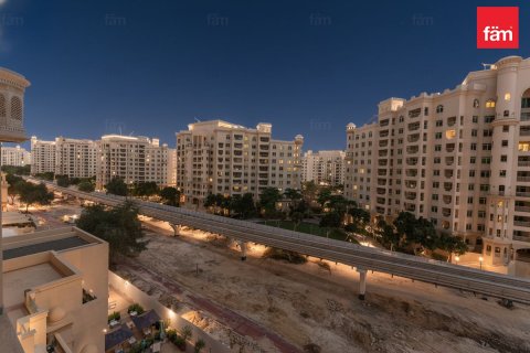 Apartemen di Palm Jumeirah, Dubai, UEA 2 kamar tidur, 166.7 m2 nomor 701529 - foto 2