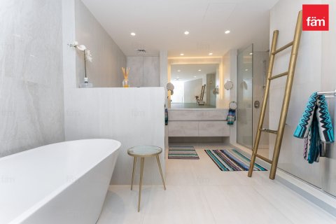 Apartemen di Palm Jumeirah, Dubai, UEA 2 kamar tidur, 166.7 m2 nomor 701529 - foto 12