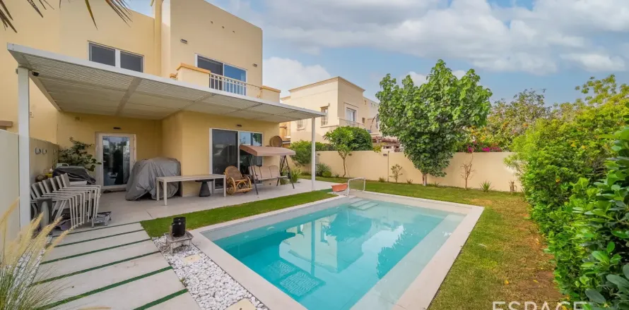 Villa a The Springs, Dubai, EAU 4 camere da letto, 245 mq. № 737875
