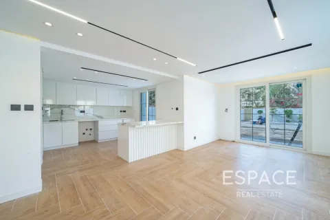 Villa in vendita a The Springs, Dubai, EAU 3 camere da letto, 167 mq. № 737874 - foto 4