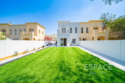 Villa a The Springs, Dubai, EAU 3 camere da letto, 167 mq. № 737874
