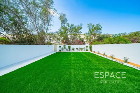Villa in vendita a The Springs, Dubai, EAU 3 camere da letto, 167 mq. № 737874 - foto 13